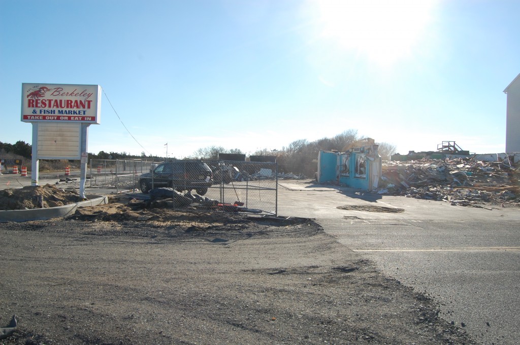 Demolition at the Berkeley Restaurant and Seafood Market, South Seaside Park. (Photo: Daniel Nee)