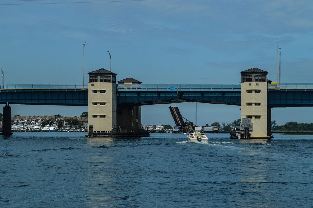 The Route 35 bridge between Brielle and Point Pleasant Beach. (Photo: Daniel Nee)