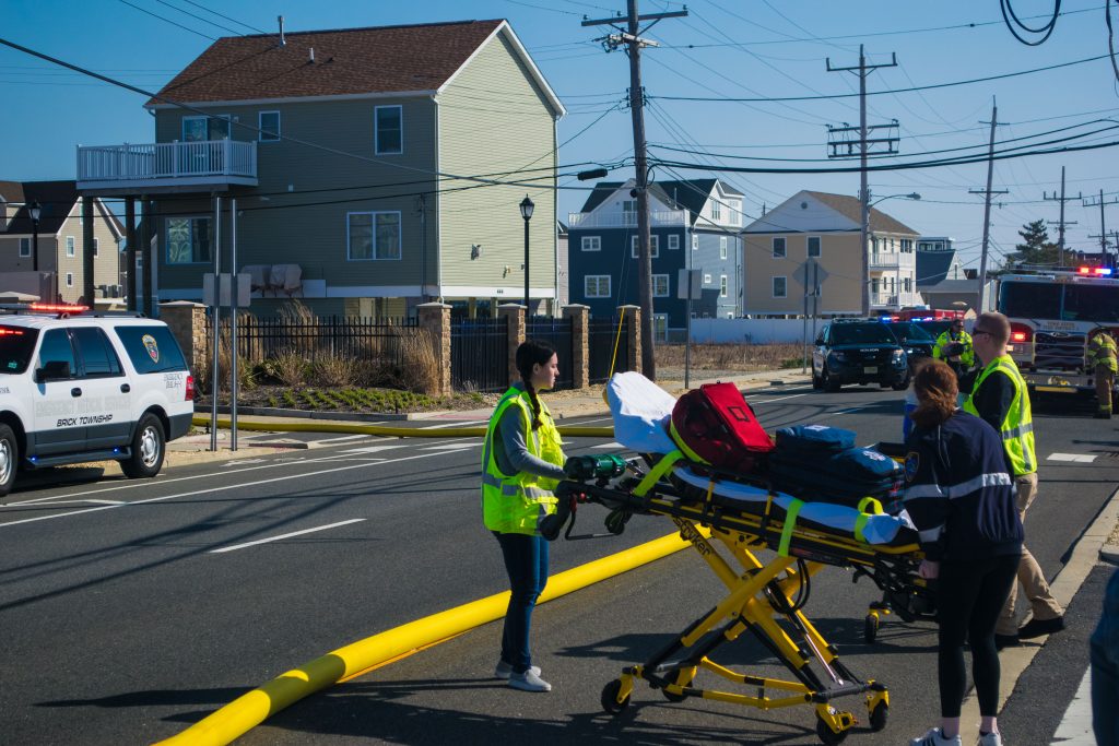 Firefighters respond to a four-alarm blaze at the Ocean Club condominium on Route 35 in Brick. (Photo: Daniel Nee)