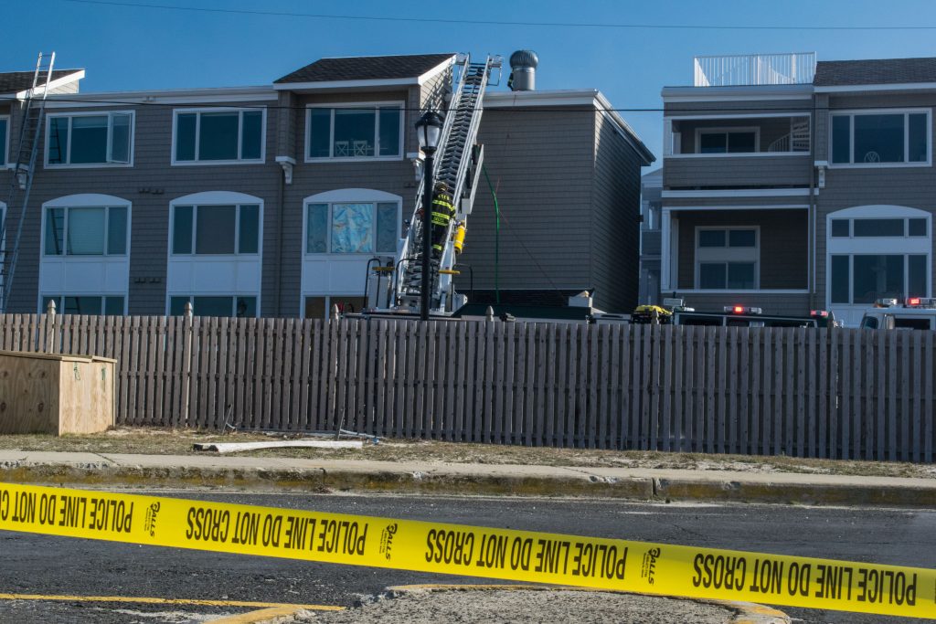 Firefighters respond to a four-alarm blaze at the Ocean Club condominium on Route 35 in Brick. (Photo: Daniel Nee)