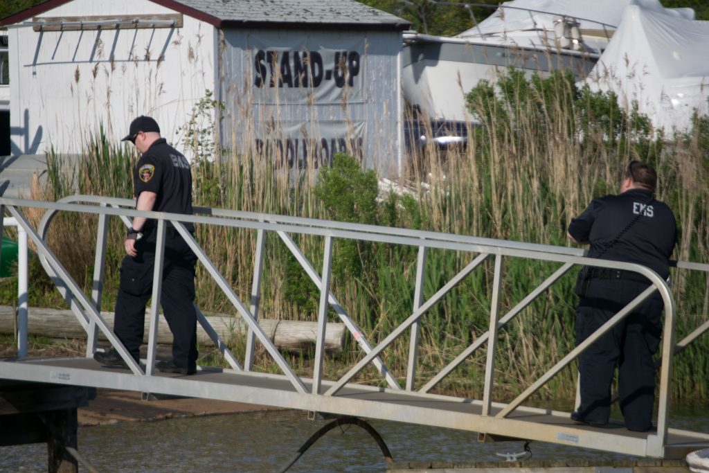 Crews recover a sunken pickup truck at Lightning Jack's III Marina in Brick, NJ, May 16, 2019. (Photo: Daniel Nee)