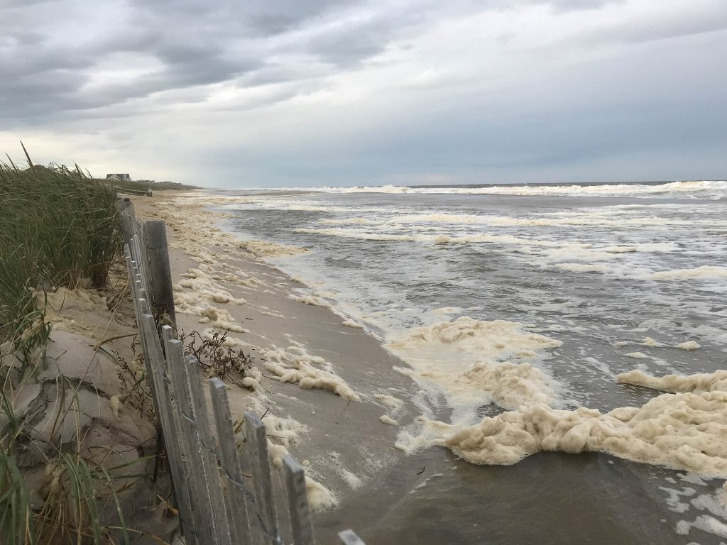 Brick Beach III during the Oct. 10, 2019 nor'easter. (Photo: Daniel Nee)