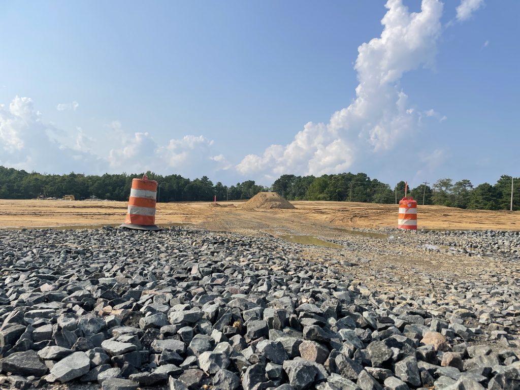 Construction begins at the former Foodtown lot in Brick Township, Aug. 2021. (Photo: Daniel Nee)
