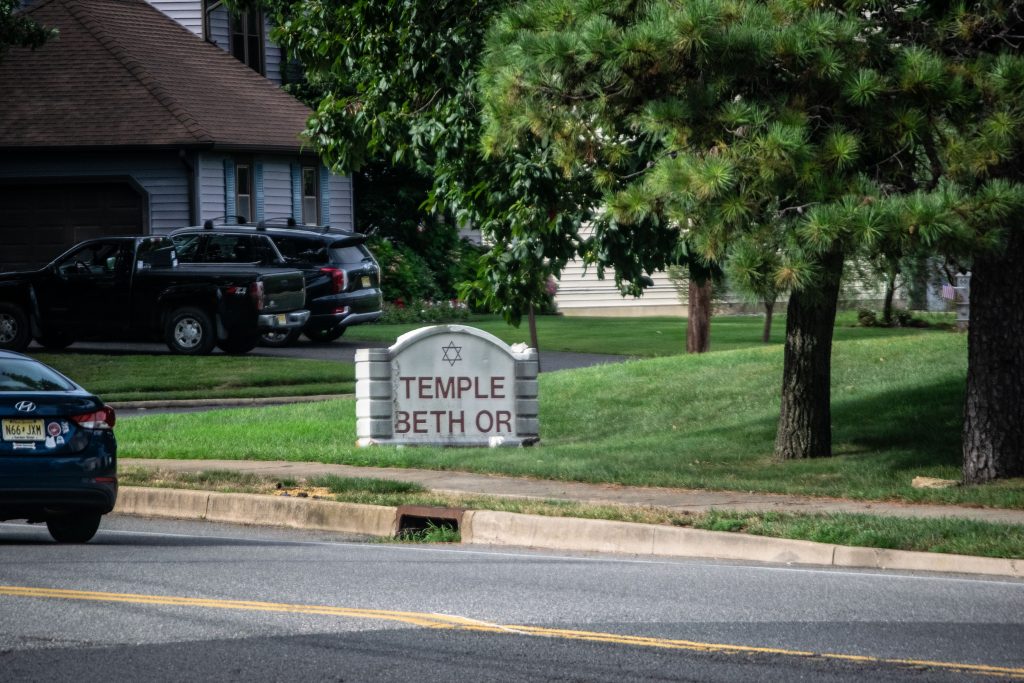 The former Temple Beth Or property, Brick, N.J., Aug. 2021. (Photo: Daniel Nee)