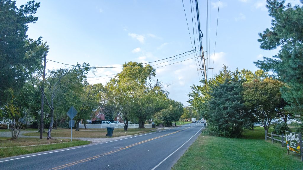 Herbertsville Road, Oct. 2021. (Photo: Daniel Nee)
