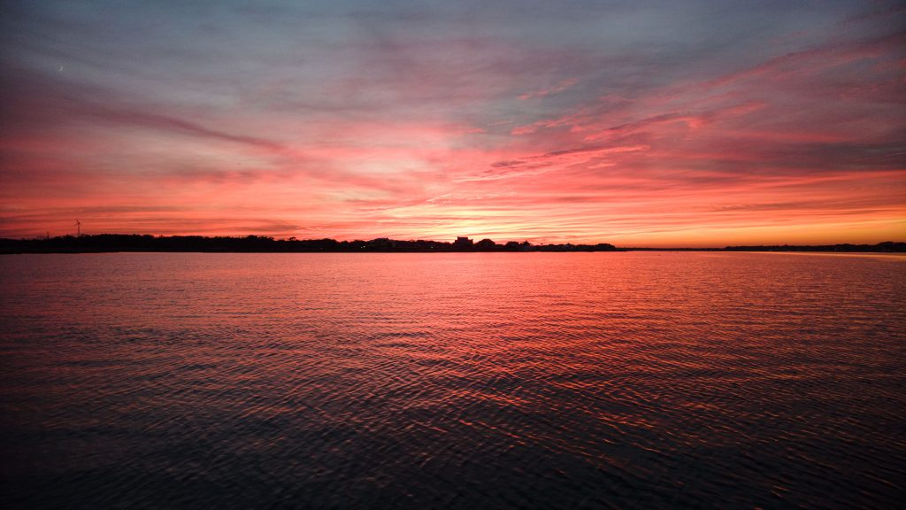 A sunset on Barnegat Bay, Nov. 7, 2021. (Photo: Daniel Nee)