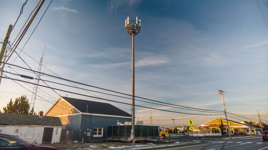 A temporary 72-foot tall communications tower slated to be replaced by a 96-foot tower. (Photo: Daniel Nee)