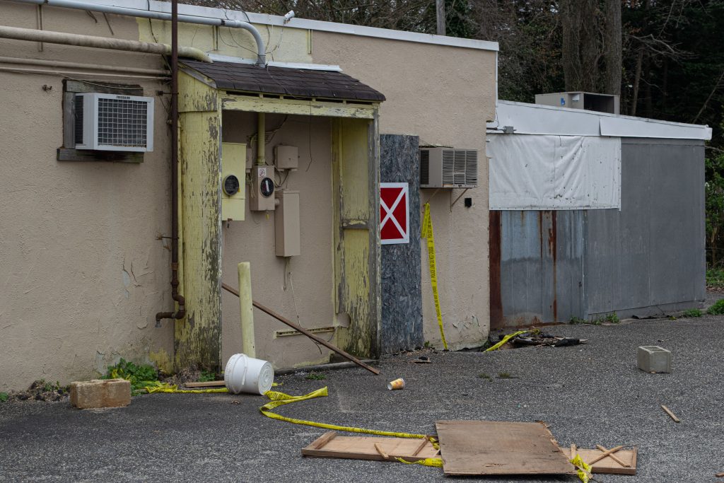 The former Herbertsville Deli on Herbertsville Road, Brick, N.J., April 2022. (Photo: Daniel Nee)
