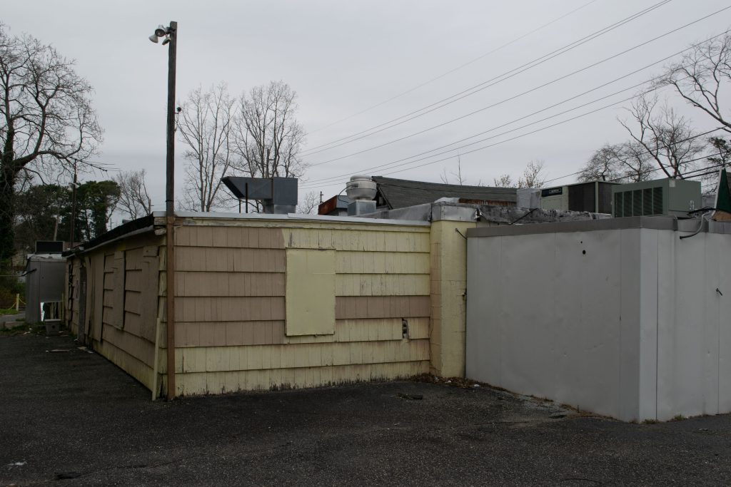 The former Herbertsville Deli on Herbertsville Road, Brick, N.J., April 2022. (Photo: Daniel Nee)