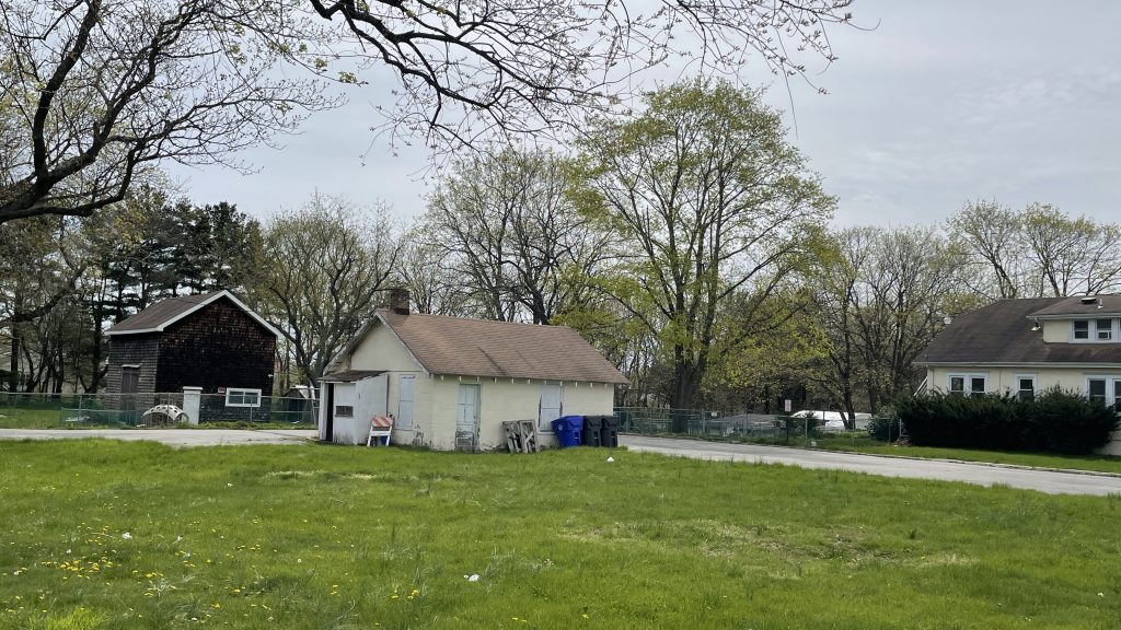 The property at 561 Herbertsville Road, slated for redevelopment. (Photo: Daniel Nee)