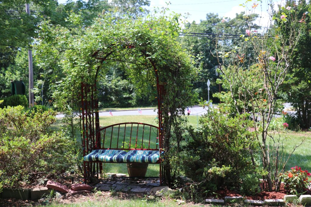 The Brick Garden Club's 2022 Garden Tour. (Photo: Township of Brick)