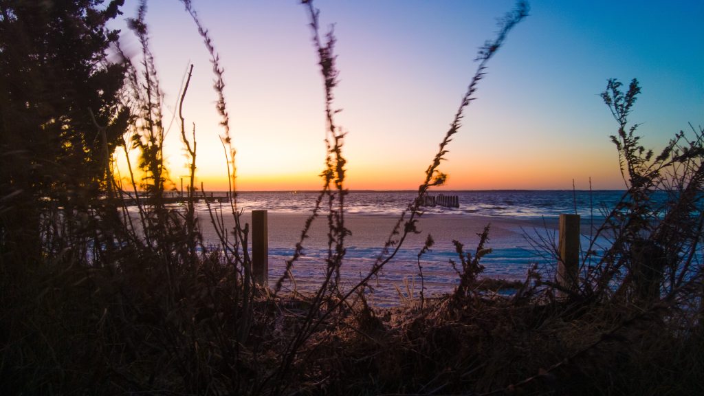 A frozen sunset on Christmas Eve, Dec. 24, 2022. (Photo: Daniel Nee)