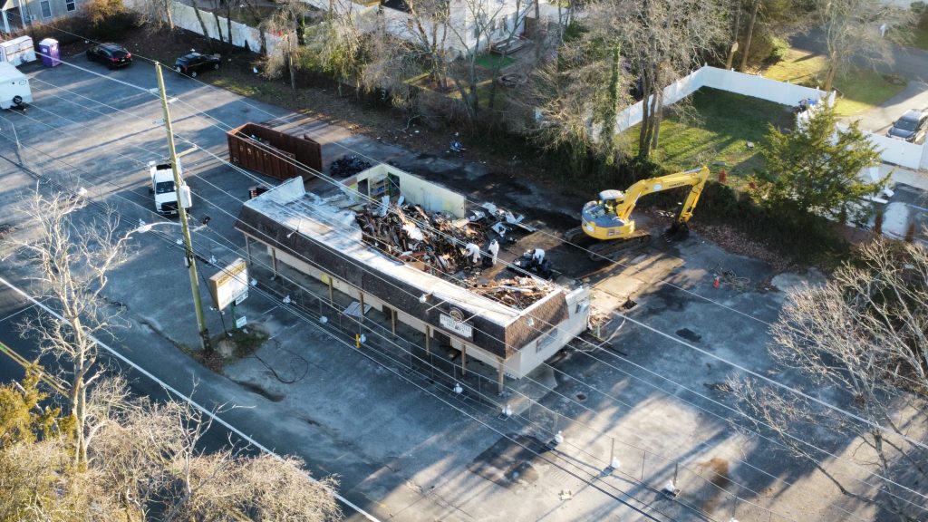 The Herbertsville Deli is demolished in Brick Township, Dec. 20, 2022. (Photo: Daniel Nee)