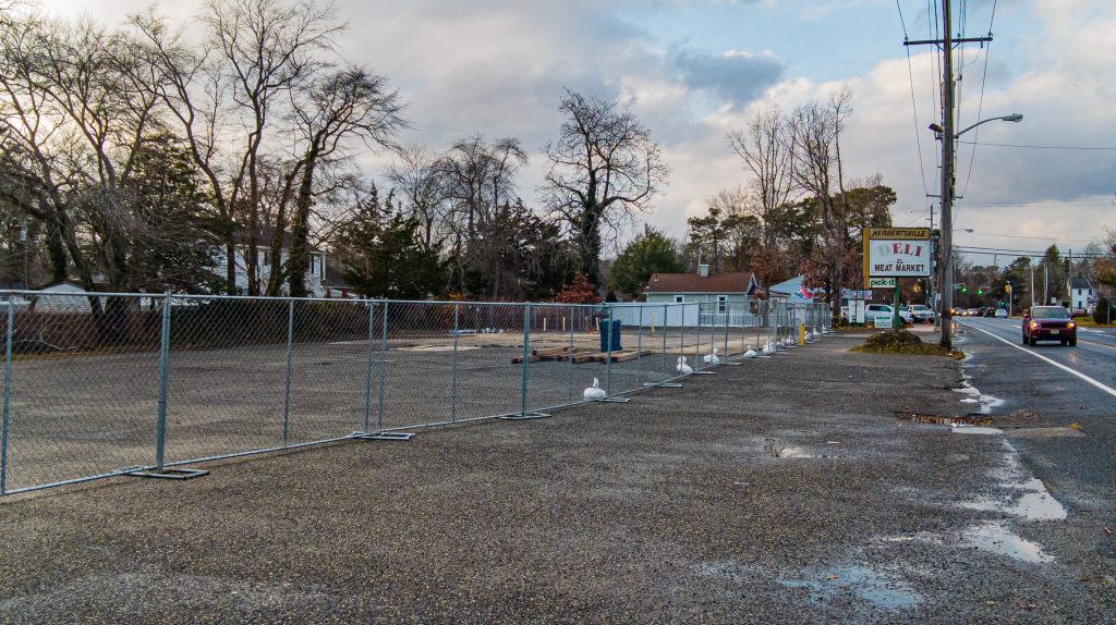 Demolition is complete at the Herbertsville Deli, Brick, N.J., Dec. 23, 2022. (Photo: Daniel Nee)