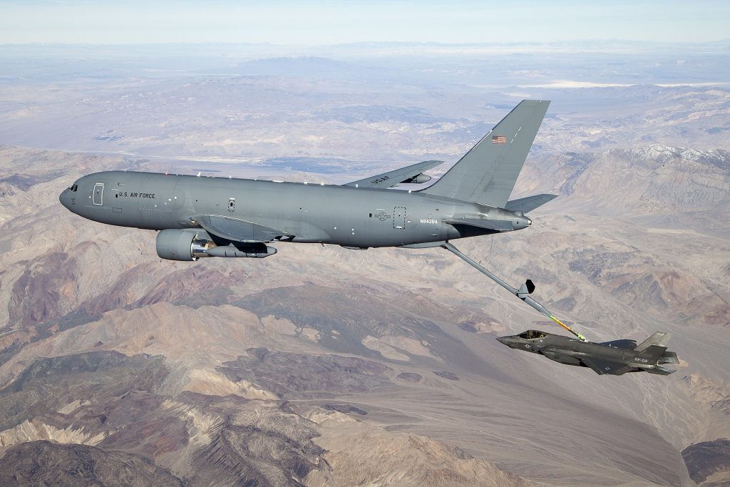 A KC-46 Pegasus refuels an F-35A Lightning II. (Photo: DVIDS)