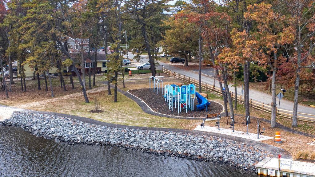 Cedar Bridge Manor Park, Oct. 2023. (Photo: Shorebeat)