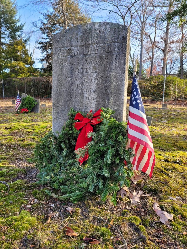 Wreaths are laid at the Woolley/Gravelly graveyard and cemetery in Brick Township, Dec. 2023. (Photo: Brick Township)