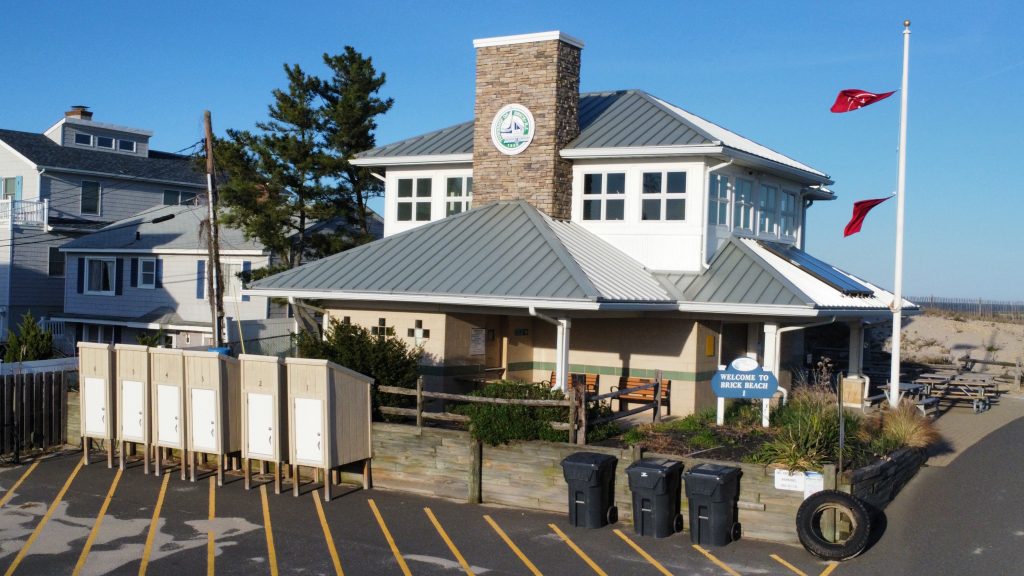 Brick Beach I concession stand/offices, April 2024. (Photo: Shorebeat)