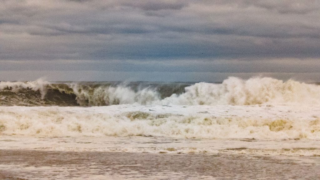 Hurricane Erin brushes by Brick, Aug. 21, 2025. (Photo: Shorebeat)